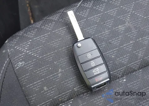 2021 Kia Rio S из США, поврежденный, VIN 3KPA24AD6ME424822